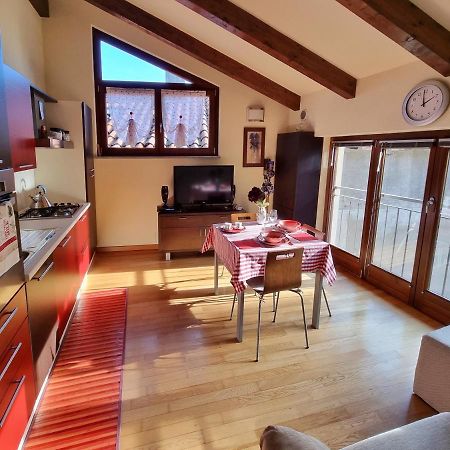 Saluzzo Historic Center Apartment Екстер'єр фото