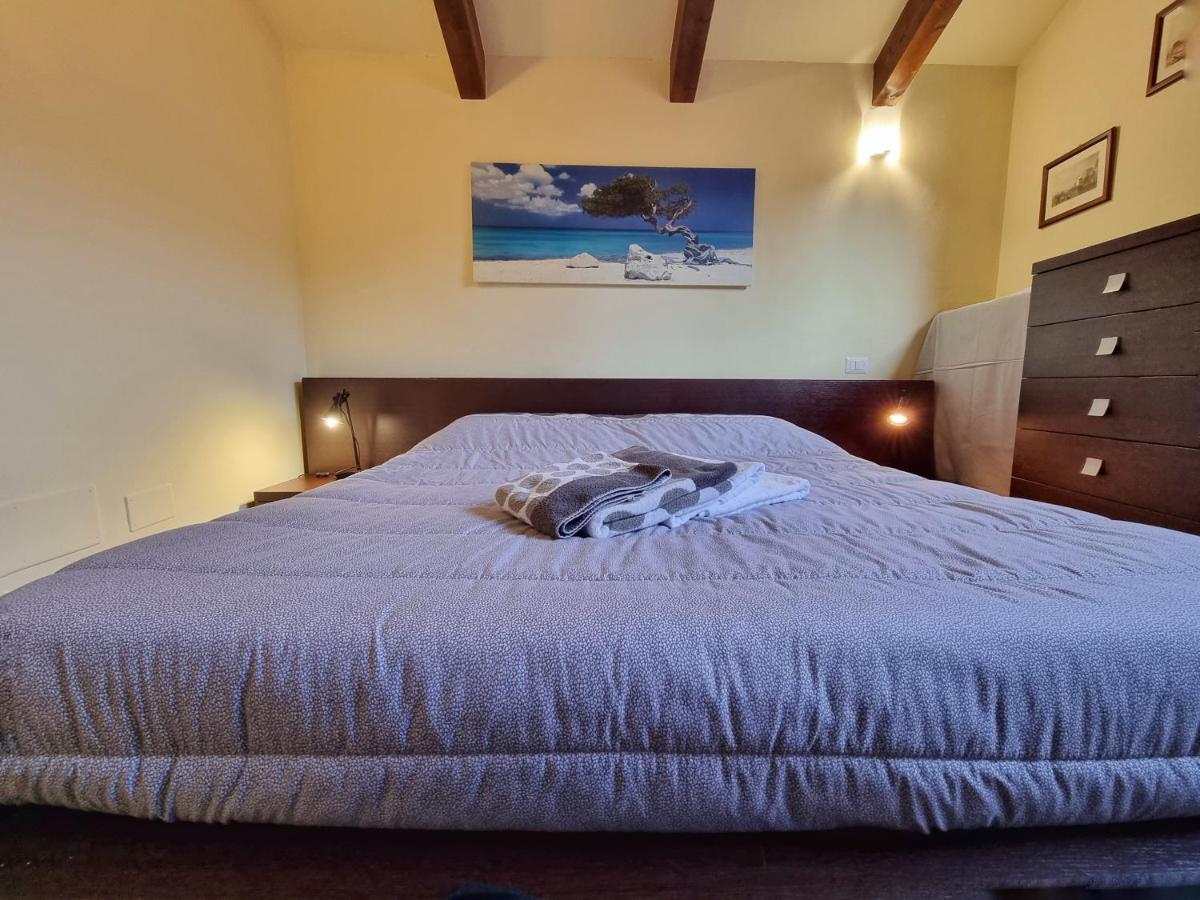 Saluzzo Historic Center Apartment Екстер'єр фото