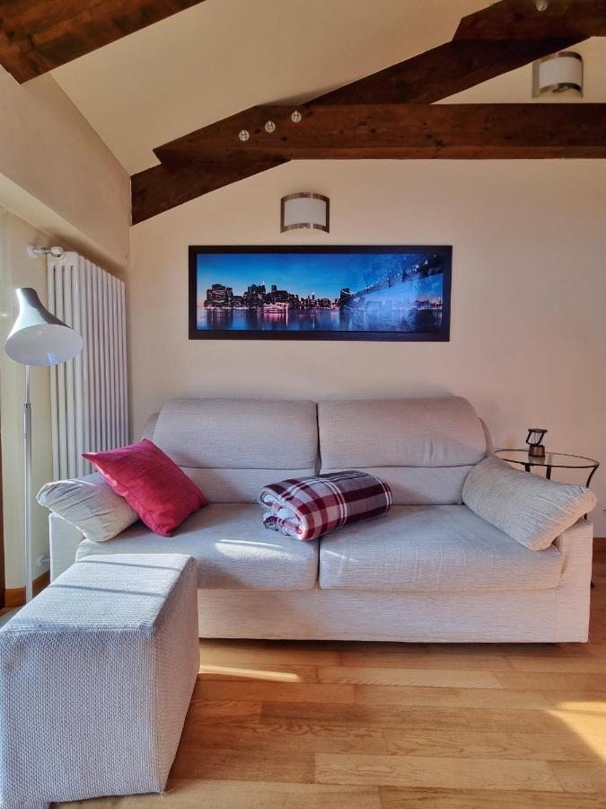 Saluzzo Historic Center Apartment Екстер'єр фото